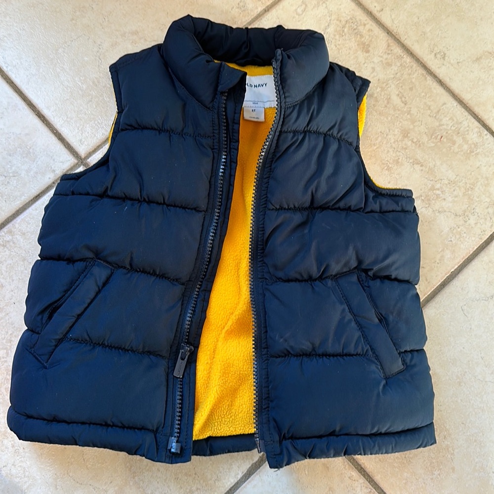 Puffy vest